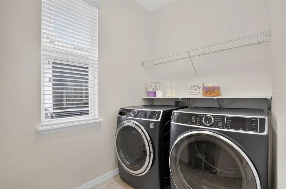 8163 CORKFIELD AVENUE Orlando, FL 32832