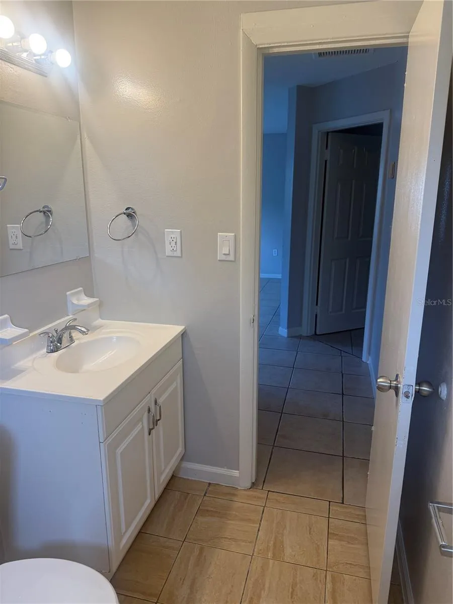 4917 21ST STREET W Bradenton, FL 34207