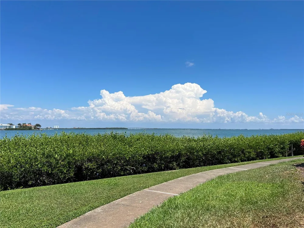 6268 PALMA DEL MAR BOULEVARD S #109 St Petersburg, FL 33715