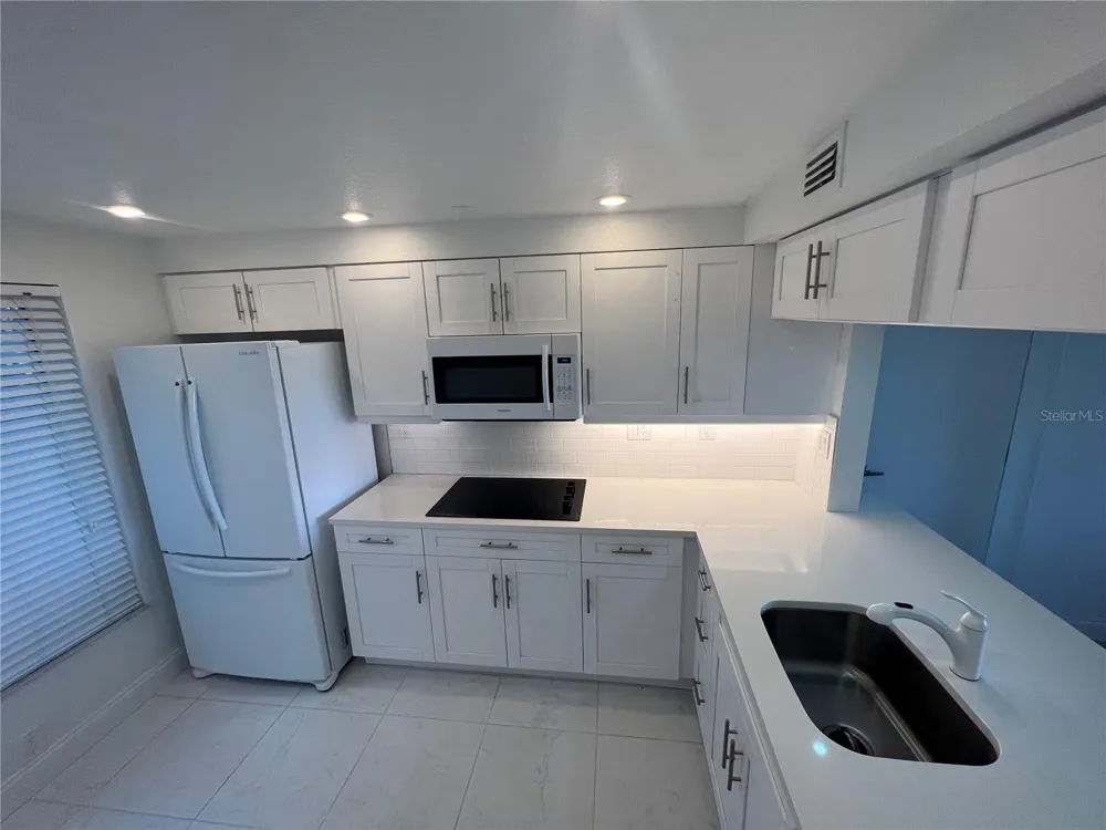 6268 PALMA DEL MAR BOULEVARD S #109 St Petersburg, FL 33715