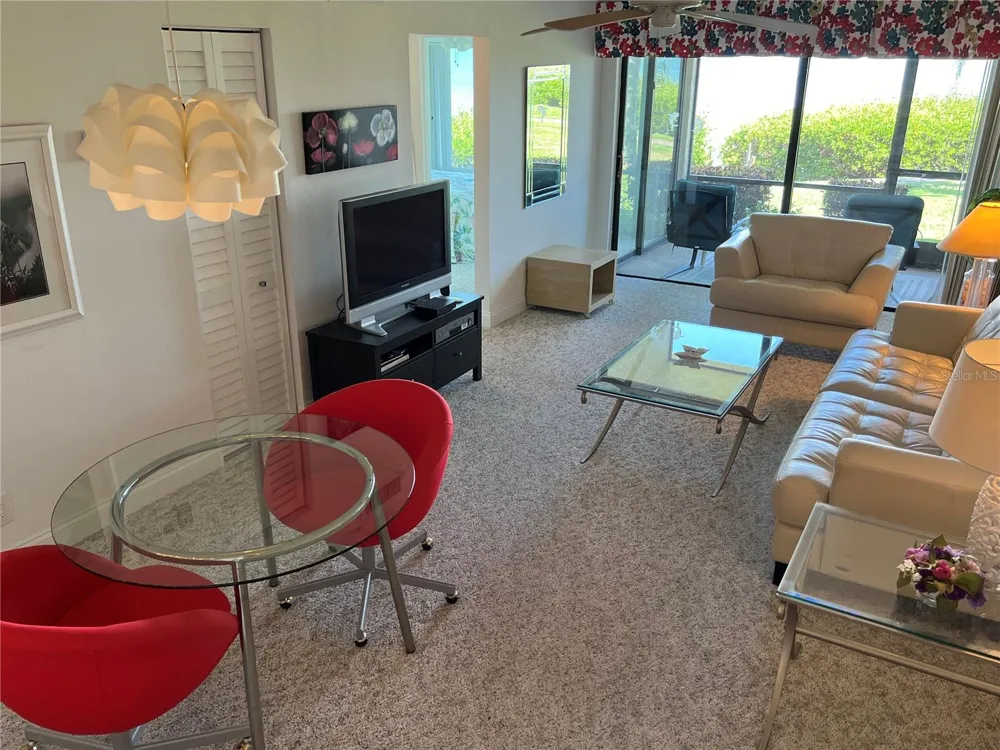 6268 PALMA DEL MAR BOULEVARD S #109 St Petersburg, FL 33715
