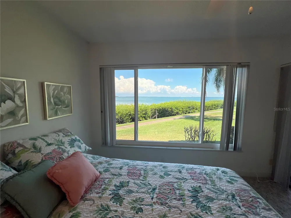 6268 PALMA DEL MAR BOULEVARD S #109 St Petersburg, FL 33715
