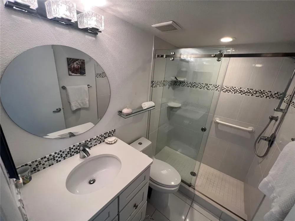 6268 PALMA DEL MAR BOULEVARD S #109 St Petersburg, FL 33715