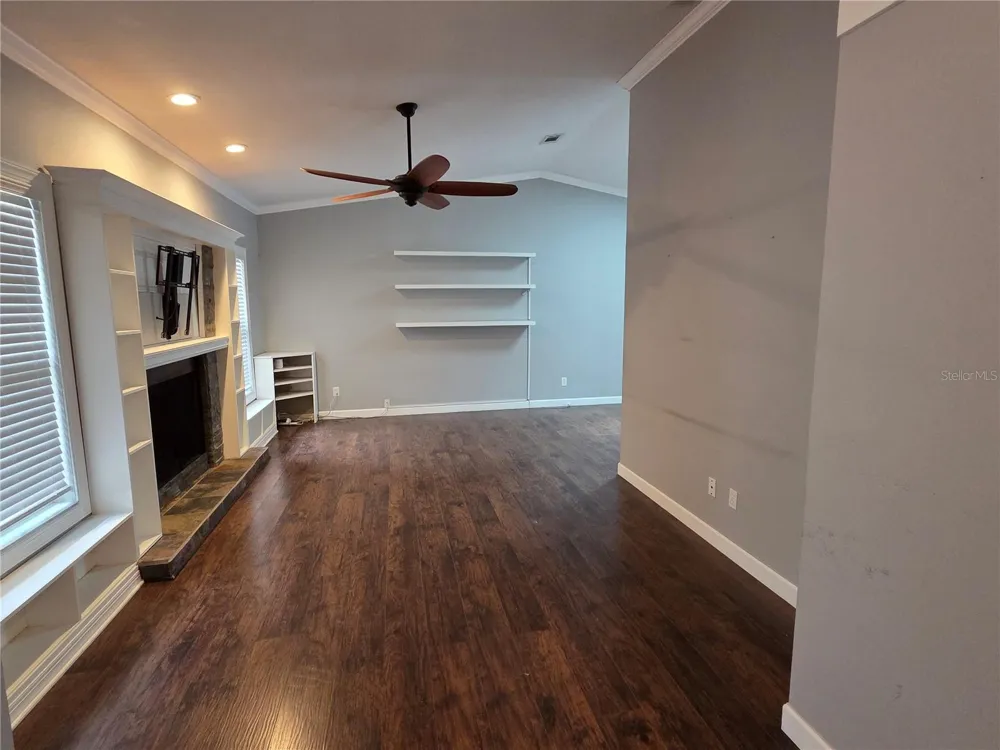 1033 ROSETREE LANE Tarpon Springs, FL 34689