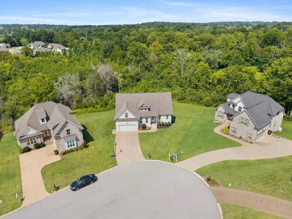 815 Ridgestone Pl Lebanon, TN 37087