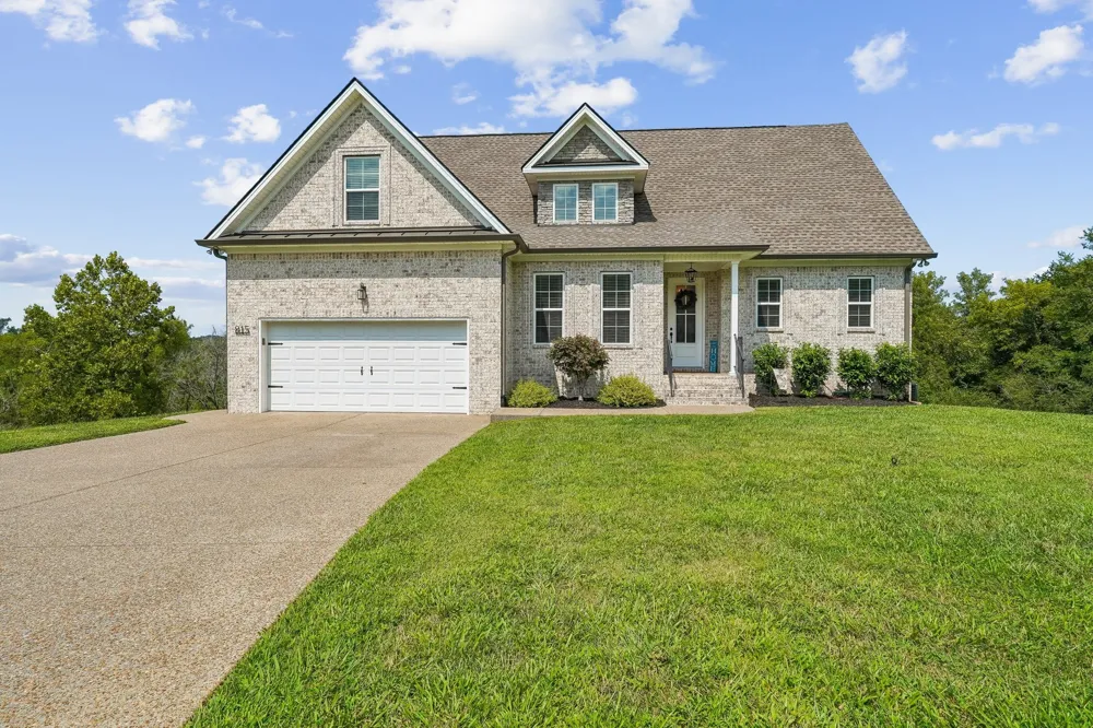 815 Ridgestone Pl Lebanon, TN 37087