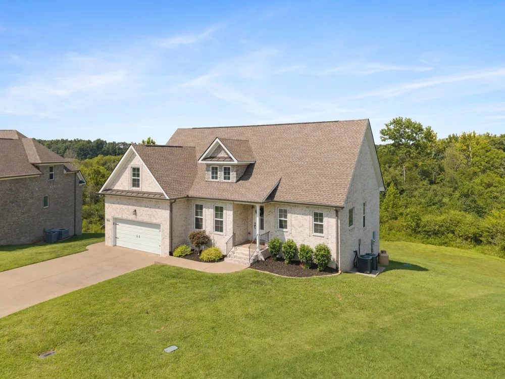 815 Ridgestone Pl Lebanon, TN 37087
