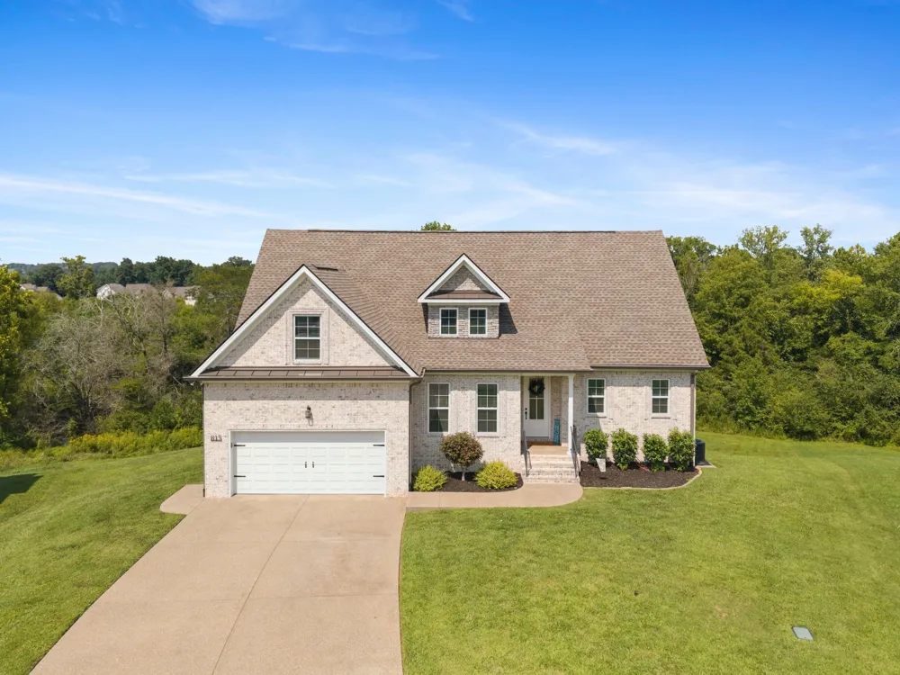 815 Ridgestone Pl Lebanon, TN 37087