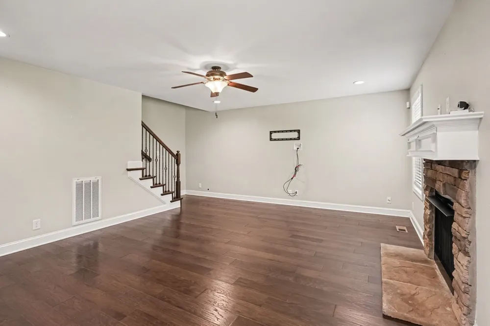 969 Harding Dr Clarksville, TN 37042