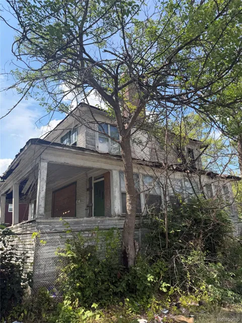 44 Grove Street