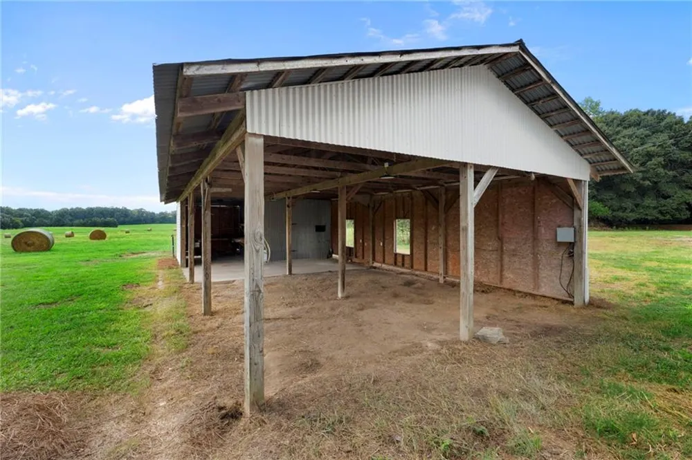 1300 Credille Pond Road Greensboro, GA 30642