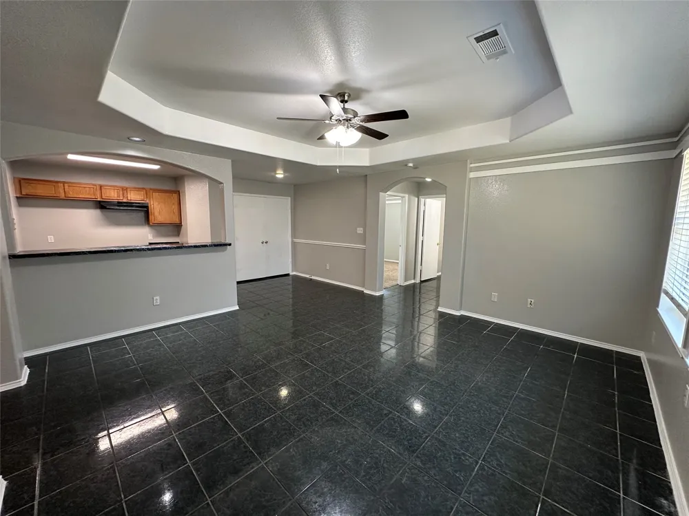 726 Elkhart Avenue Dallas, TX 75217
