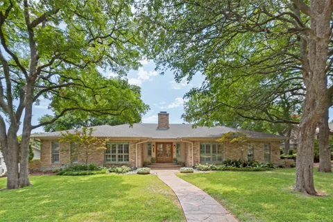 313 Arborcrest Drive