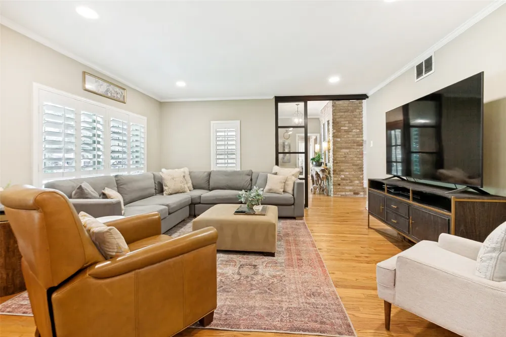 313 Arborcrest Drive Richardson, TX 75080