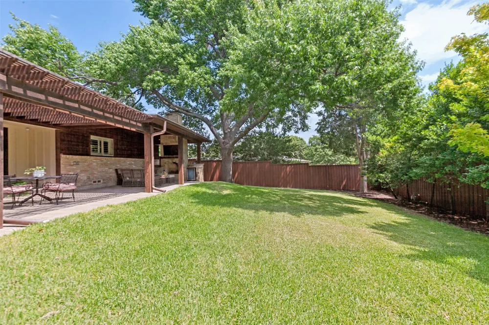 313 Arborcrest Drive Richardson, TX 75080