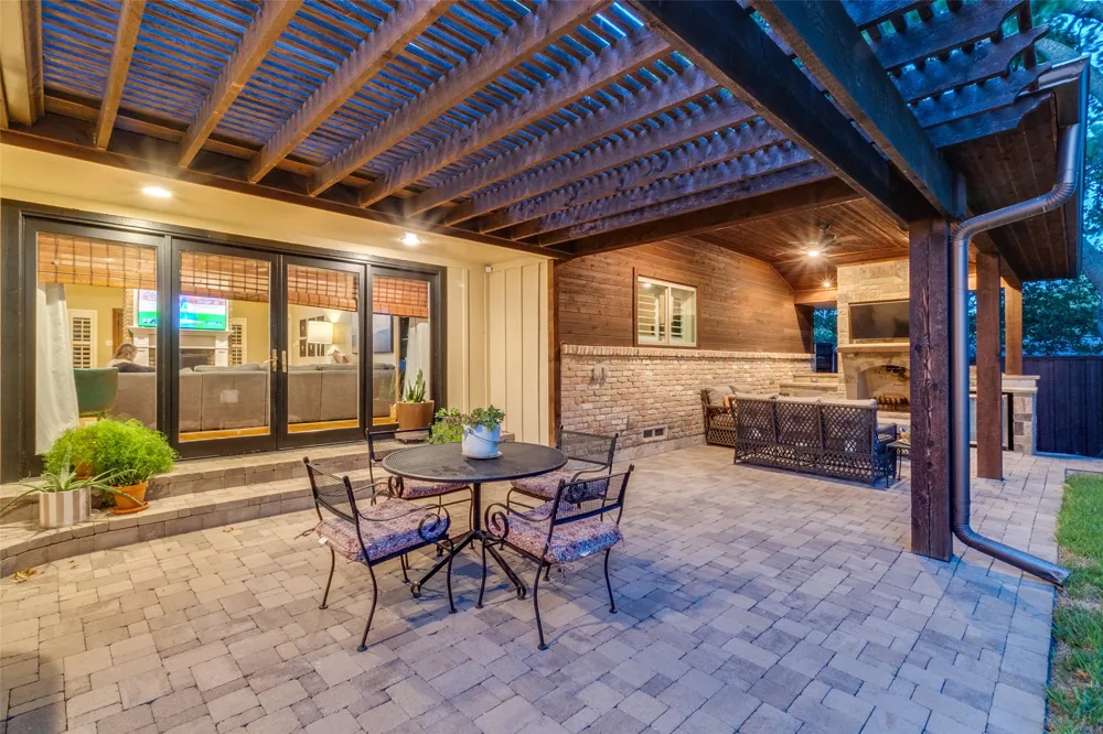 313 Arborcrest Drive Richardson, TX 75080