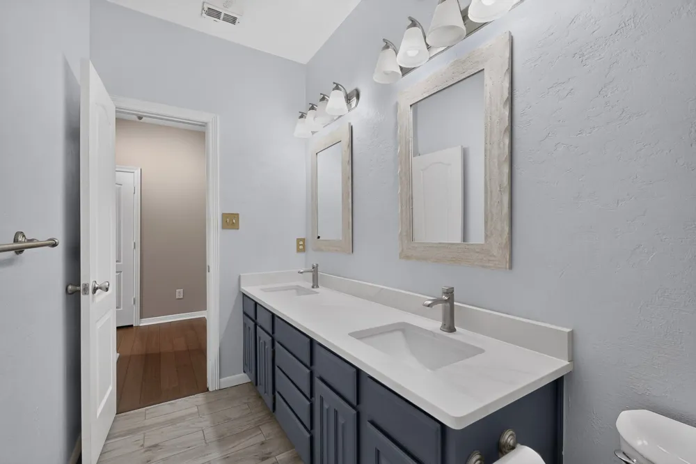 713 Mockingbird Court Crowley, TX 76036