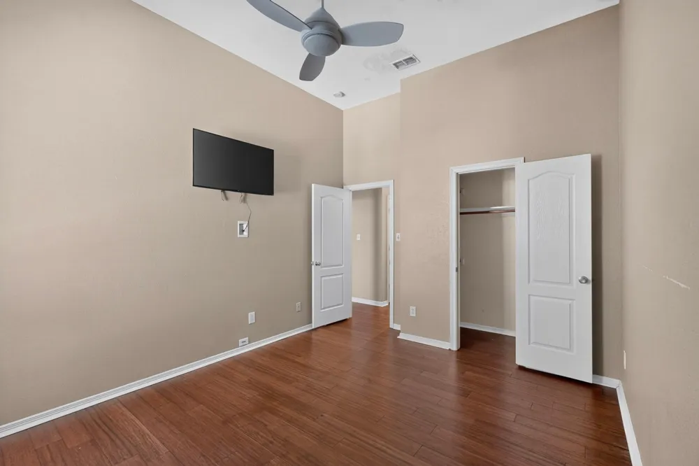 713 Mockingbird Court Crowley, TX 76036
