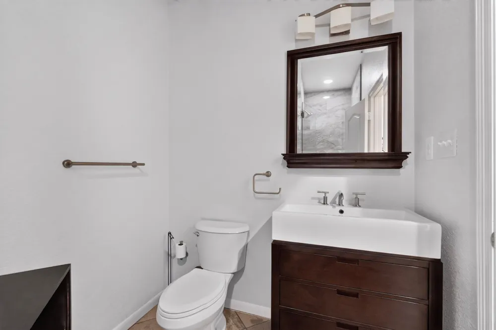 713 Mockingbird Court Crowley, TX 76036