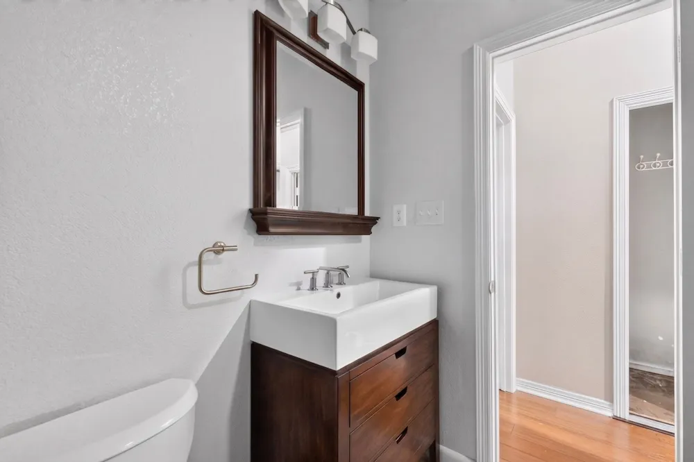 713 Mockingbird Court Crowley, TX 76036