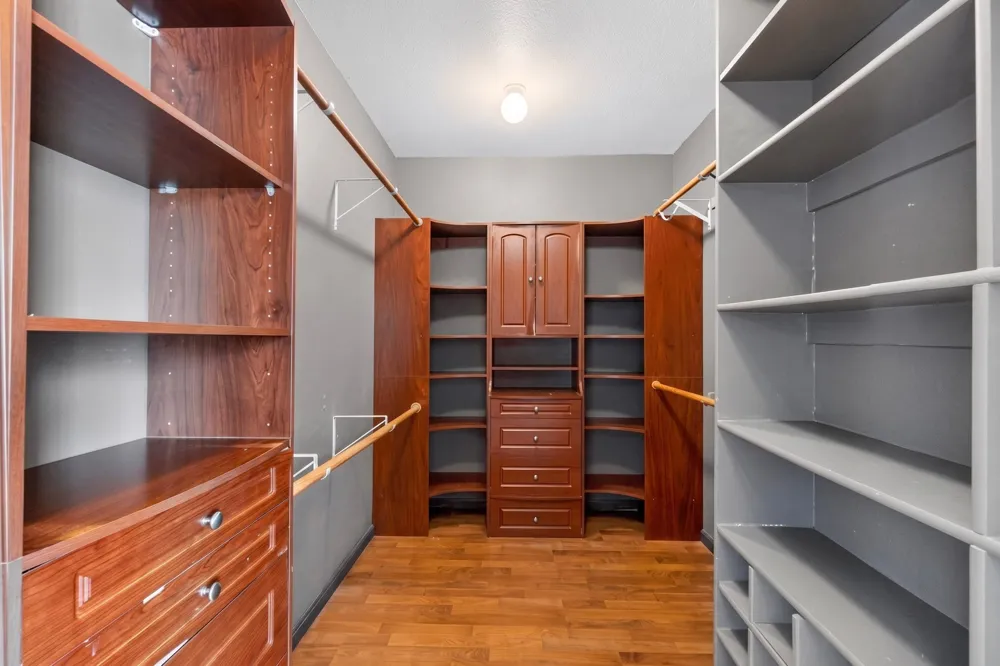 713 Mockingbird Court Crowley, TX 76036