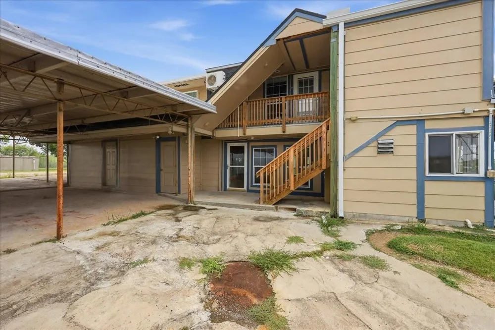 6743 Rainbow Lane Port Arthur, TX 77642