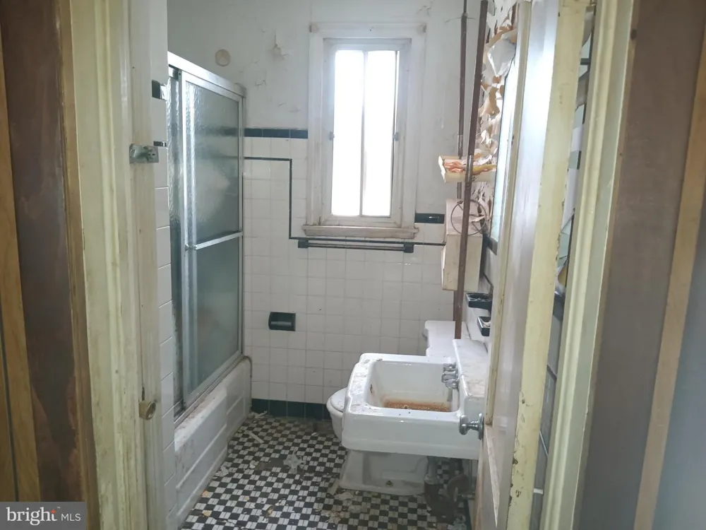 4807 WILERN AVENUE Baltimore, MD 21215