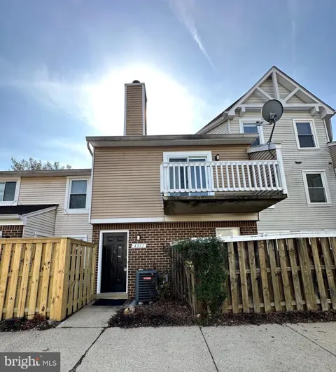 4311 PEMBROOK VILLAGE DRIVE #9