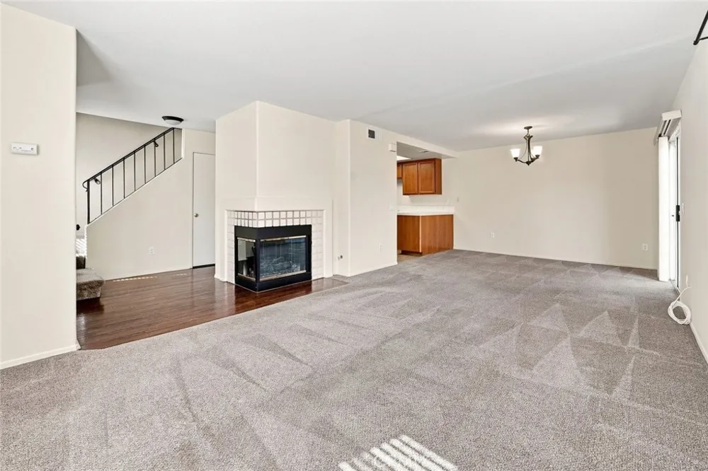 18842 Vista Del Canon #A Newhall, CA 91321