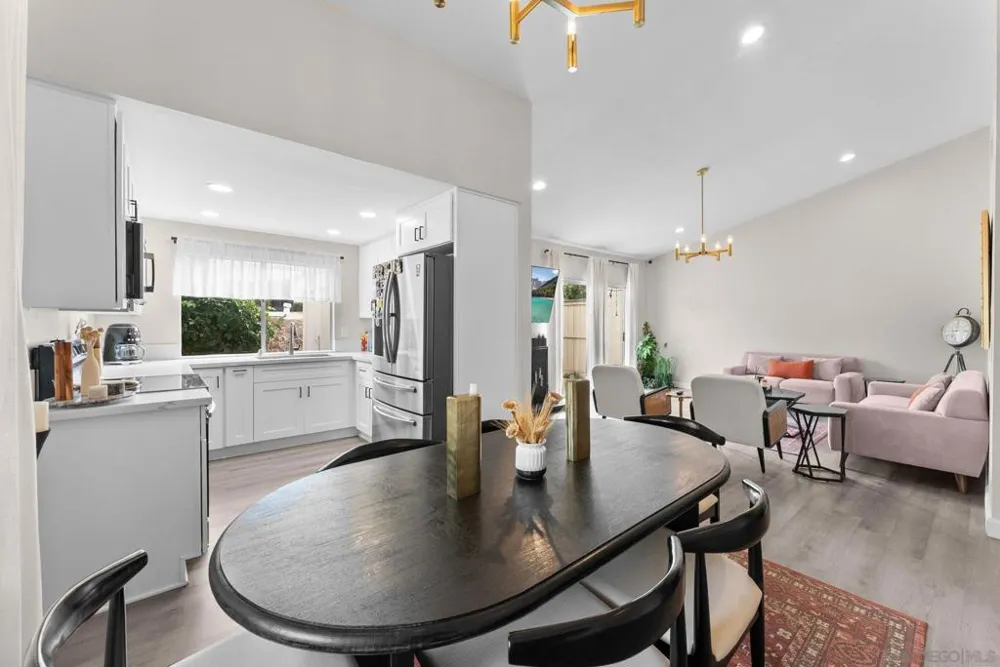 154 Cerco Rosado San Marcos, CA 92069