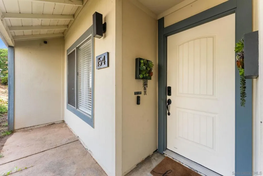 154 Cerco Rosado San Marcos, CA 92069