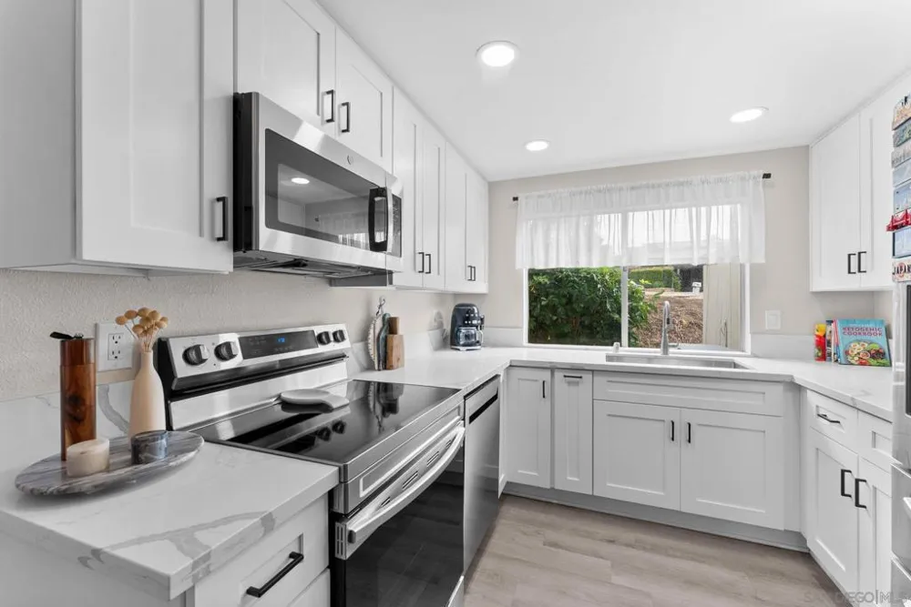 154 Cerco Rosado San Marcos, CA 92069