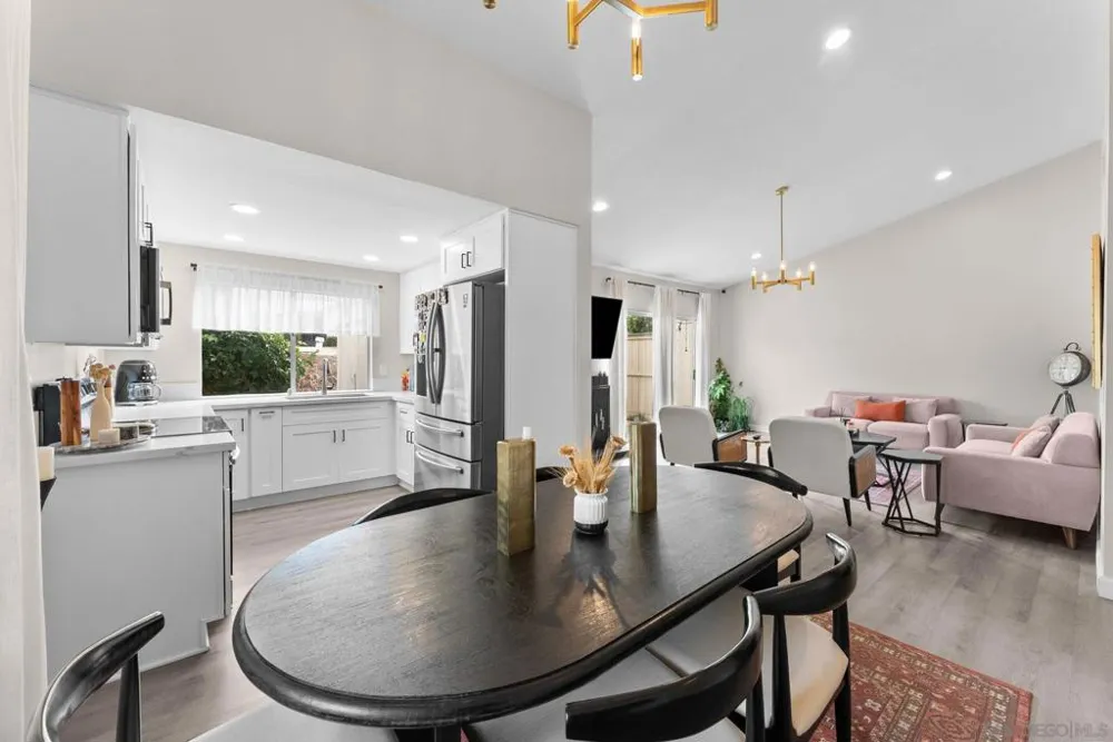 154 Cerco Rosado San Marcos, CA 92069