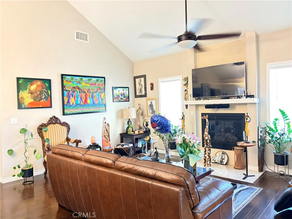 1098 Bresee Avenue Pasadena, CA 91104