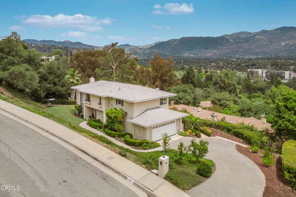 1095 Linda Glen Drive Pasadena, CA 91105