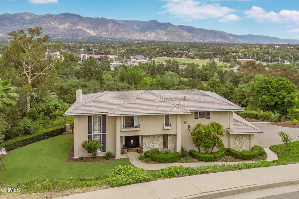 1095 Linda Glen Drive Pasadena, CA 91105