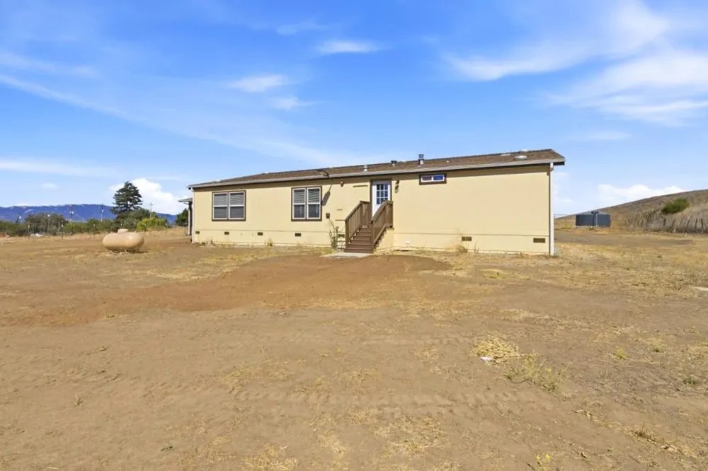 4000 Prunedale Avenue Gilroy, CA 95020