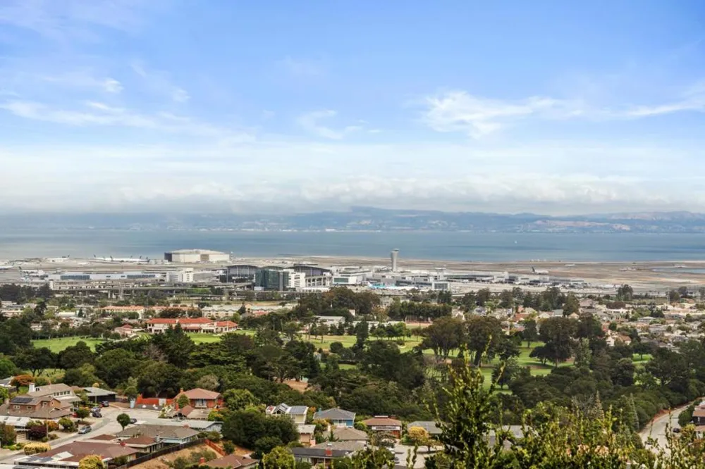 1002 Crestview Drive Millbrae, CA 94030