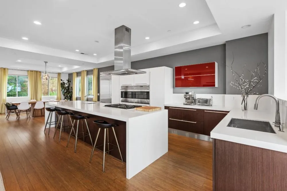 1002 Crestview Drive Millbrae, CA 94030