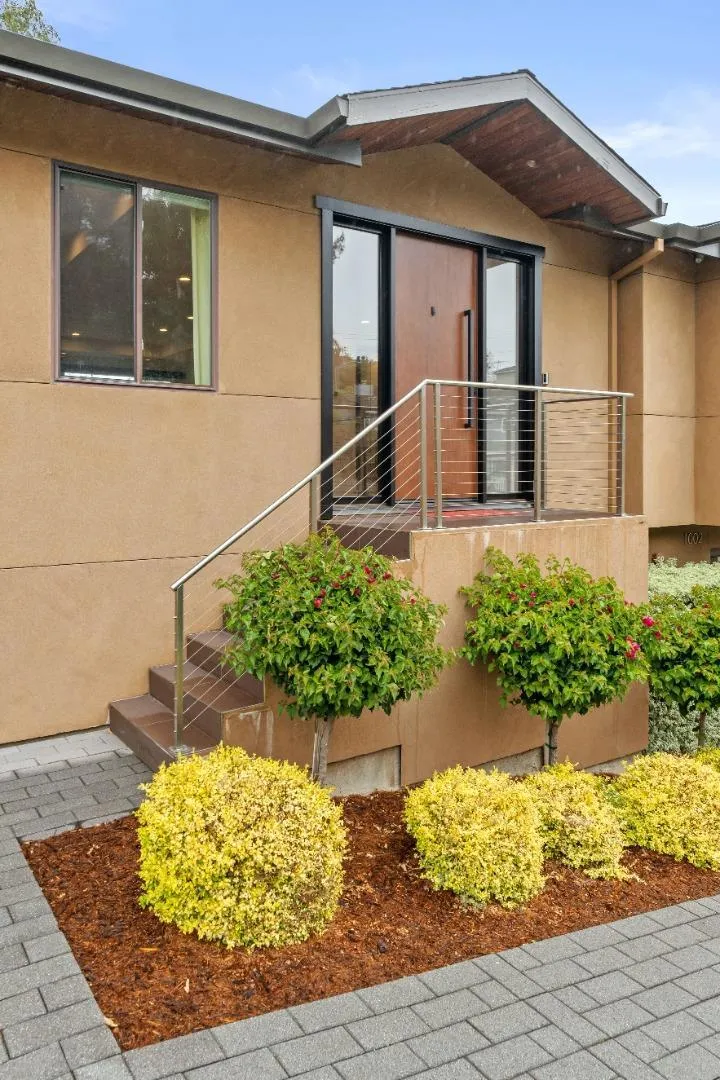 1002 Crestview Drive Millbrae, CA 94030