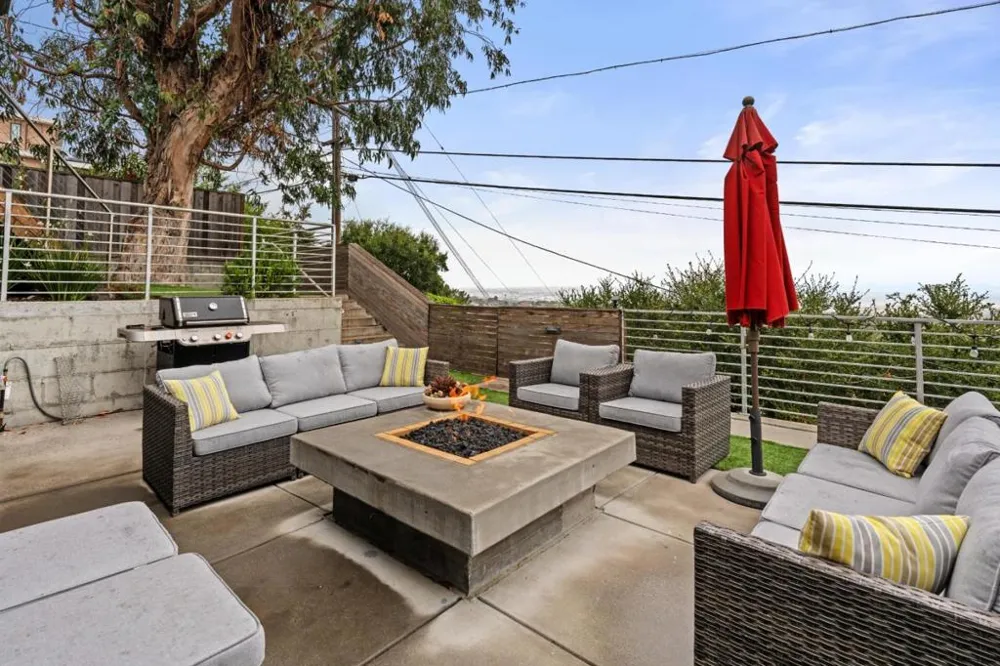 1002 Crestview Drive Millbrae, CA 94030