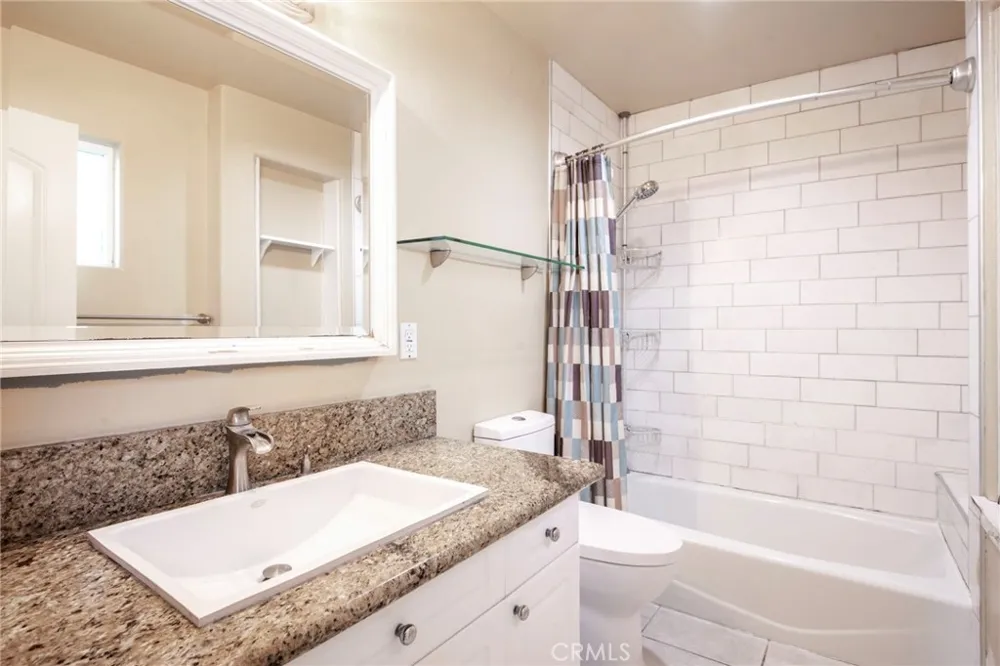 819 Plaza Serena Ontario, CA 91764