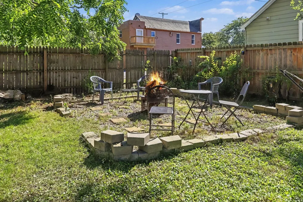 1612 Olive Street Kalamazoo, MI 49001