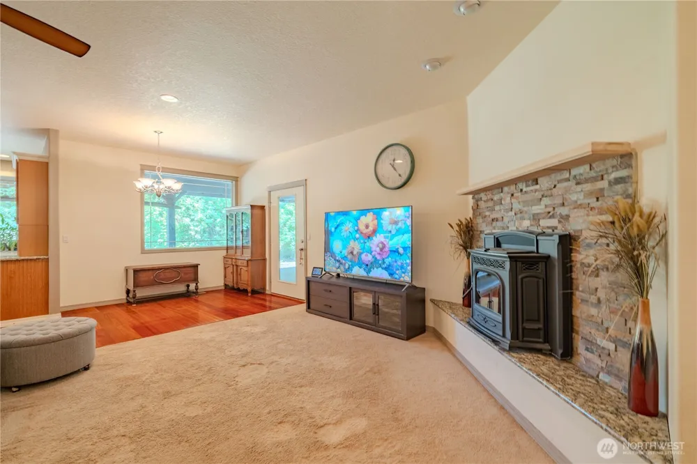 6012 NE Salmon Creek Street Vancouver, WA 98686