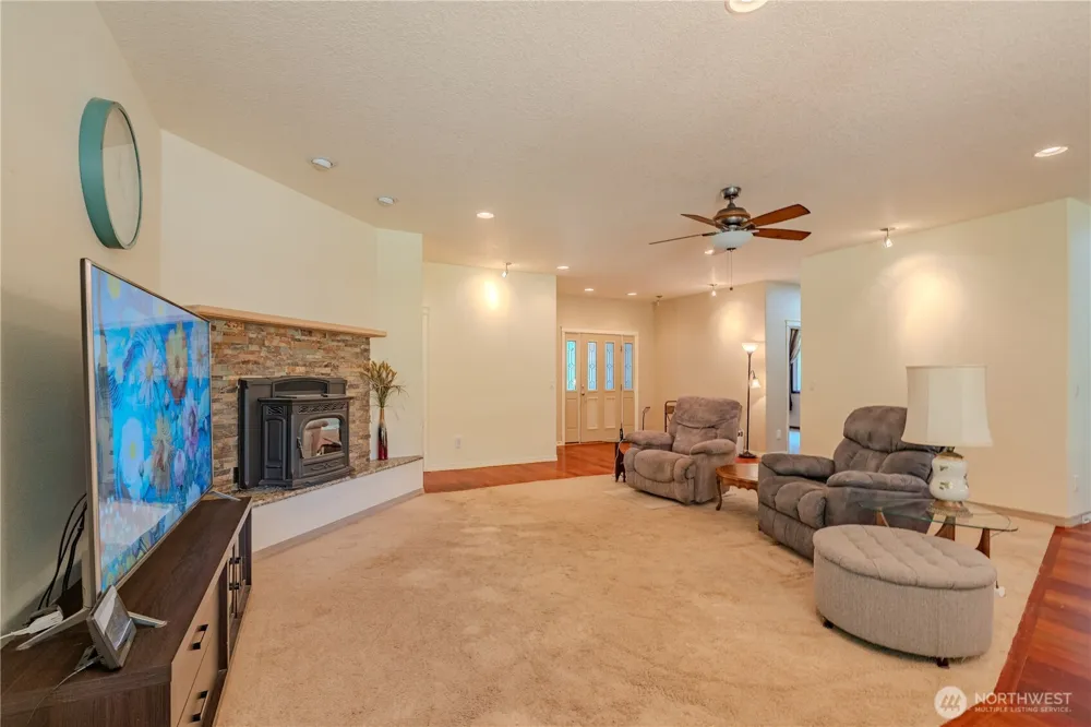 6012 NE Salmon Creek Street Vancouver, WA 98686