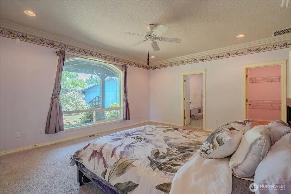 6012 NE Salmon Creek Street Vancouver, WA 98686