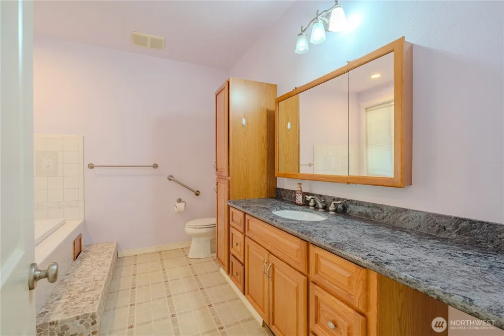 6012 NE Salmon Creek Street Vancouver, WA 98686