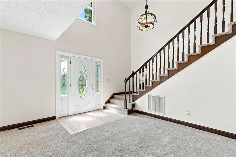 7281 US Highway 158 Reidsville, NC 27320
