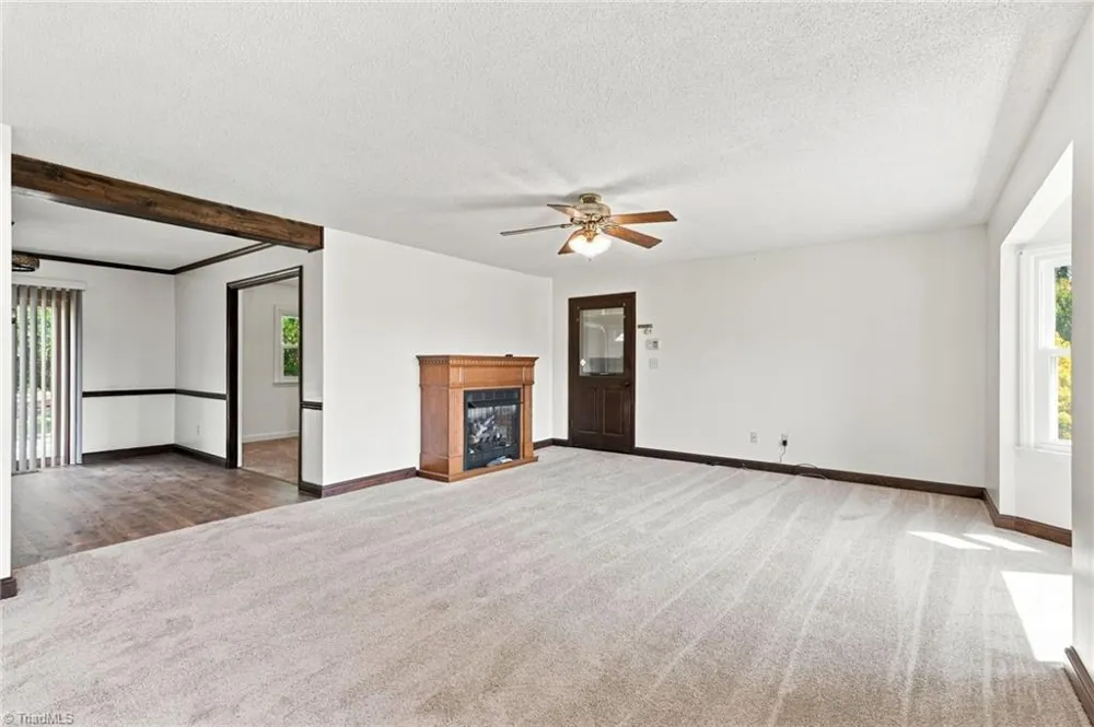 7281 US Highway 158 Reidsville, NC 27320
