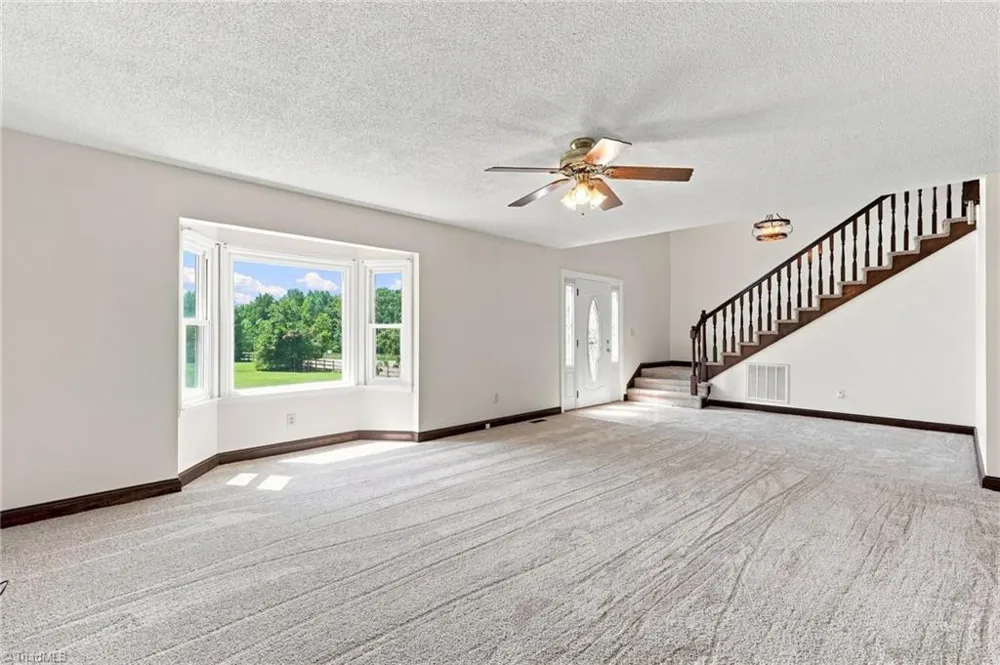 7281 US Highway 158 Reidsville, NC 27320
